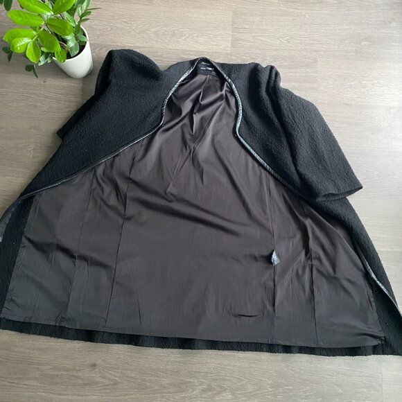 Club Monaco Black Italian Wool Bracelet-Sleeve Coat with Lamb Leather Trim - Picture 10 of 13